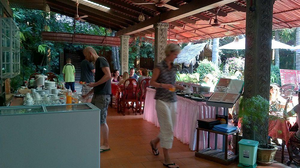 Neak Pean Hotel - Wooden House 暹粒 外观 照片