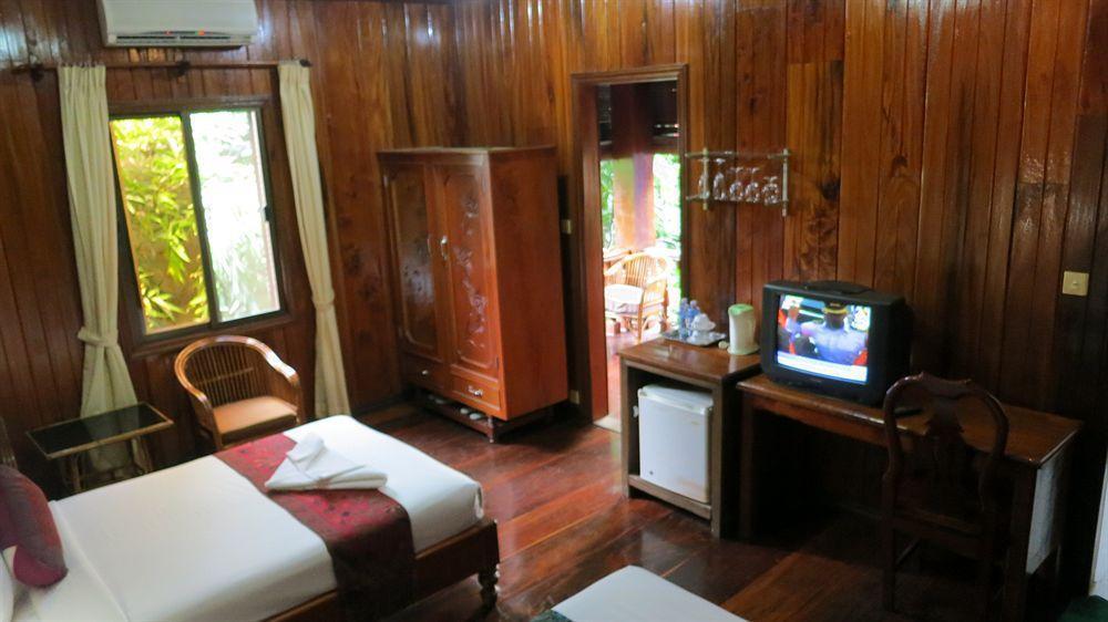 Neak Pean Hotel - Wooden House 暹粒 外观 照片