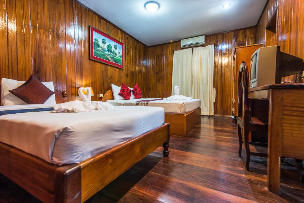 Neak Pean Hotel - Wooden House 暹粒 外观 照片