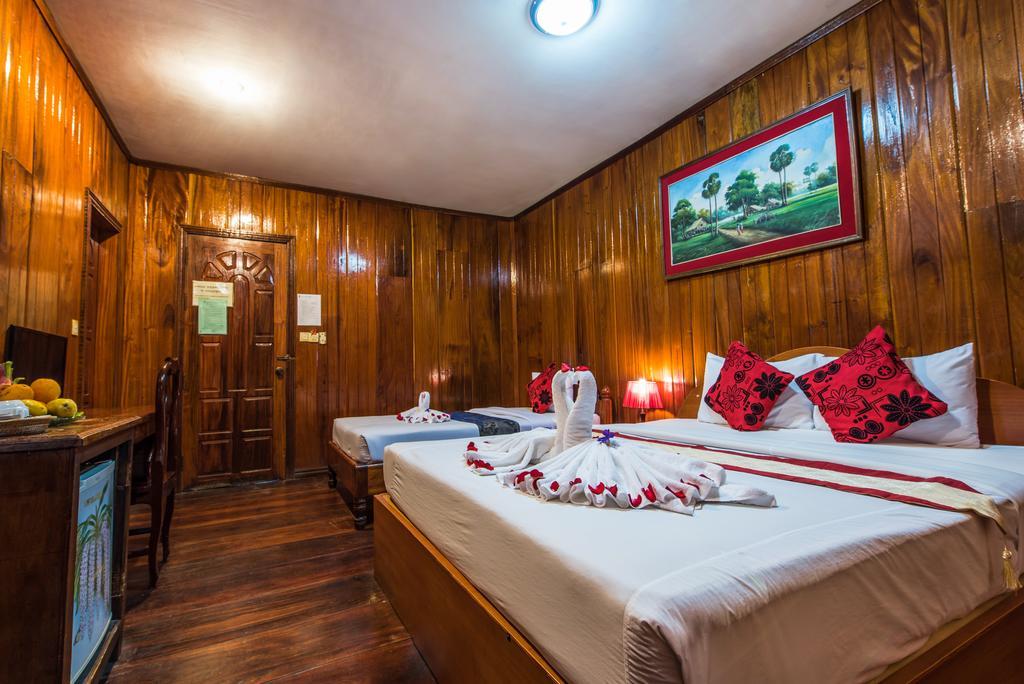 Neak Pean Hotel - Wooden House 暹粒 外观 照片