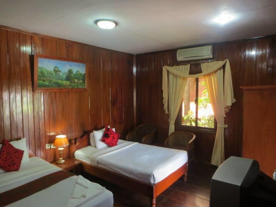 Neak Pean Hotel - Wooden House 暹粒 外观 照片