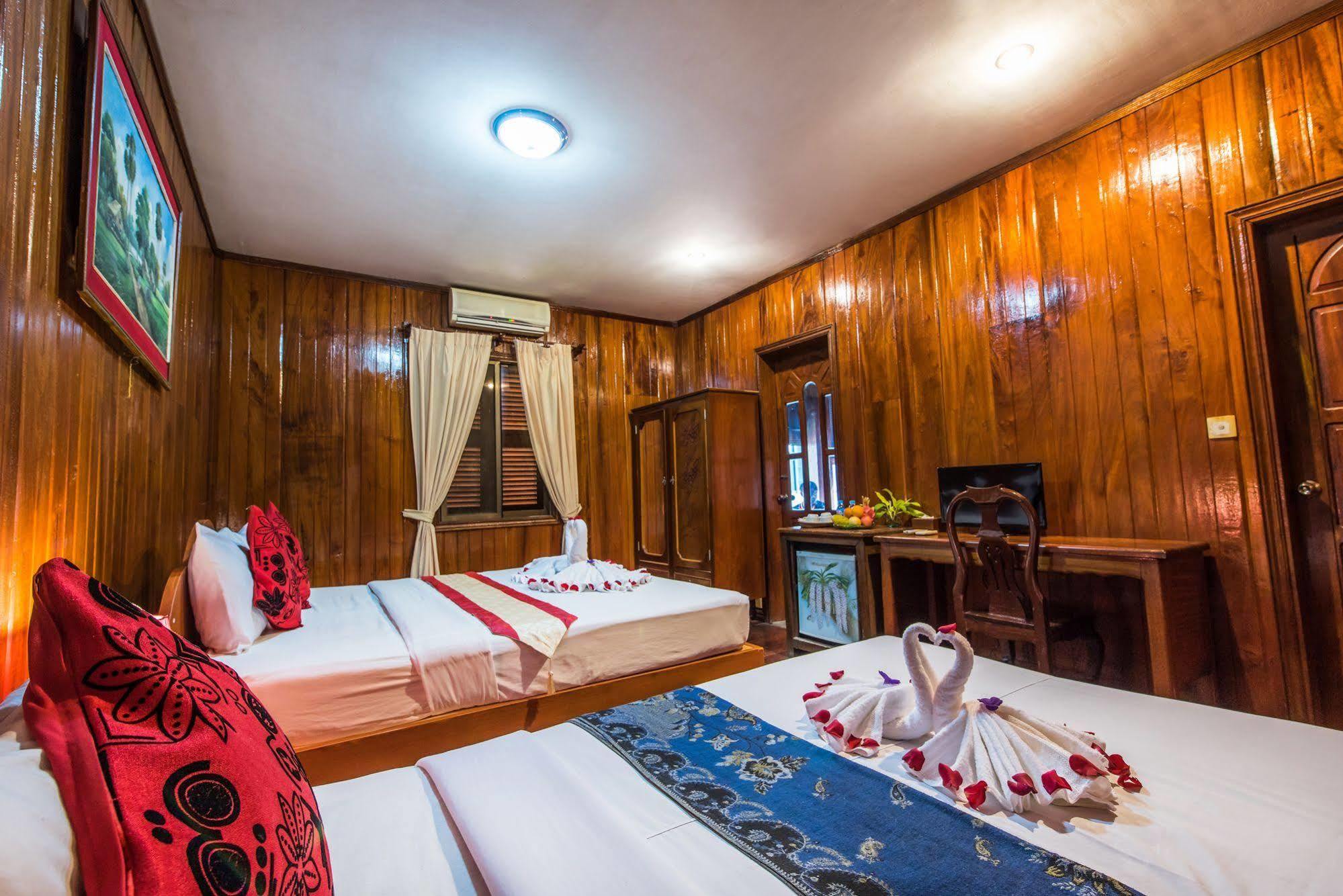Neak Pean Hotel - Wooden House 暹粒 外观 照片
