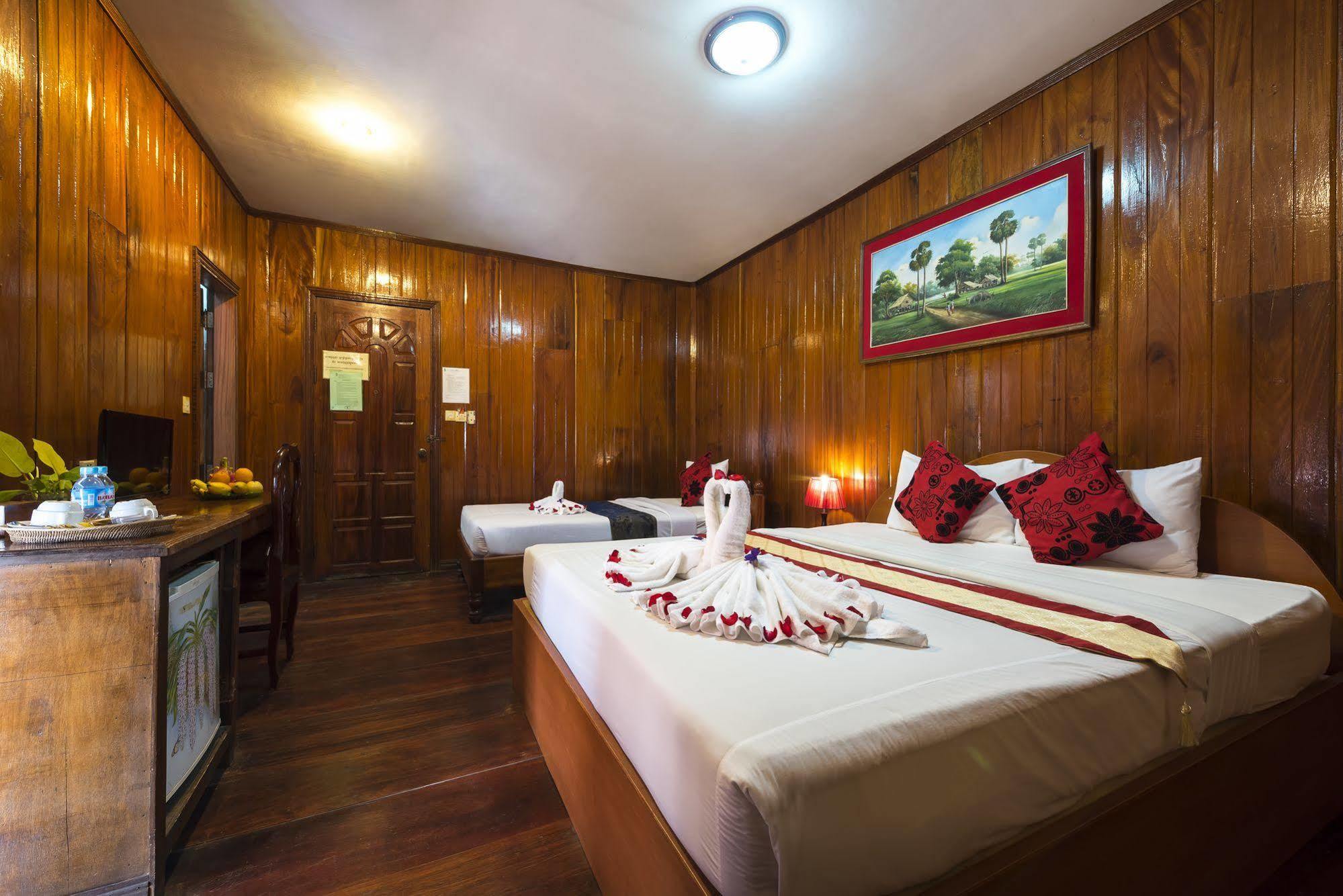 Neak Pean Hotel - Wooden House 暹粒 外观 照片