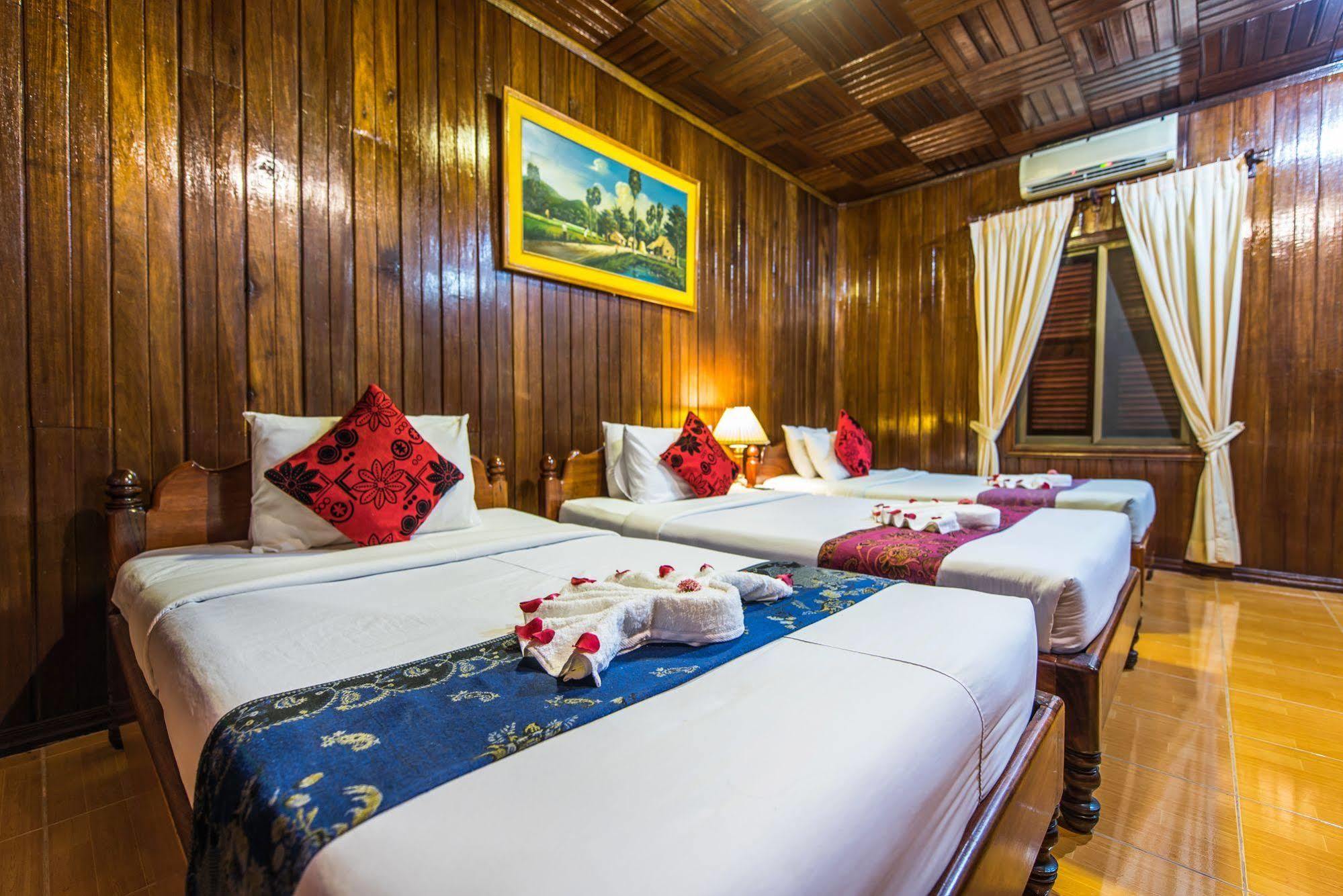 Neak Pean Hotel - Wooden House 暹粒 外观 照片